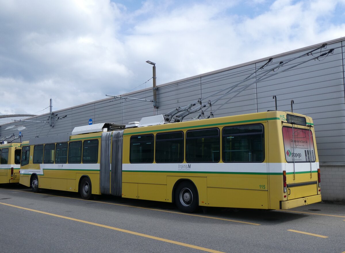 (261'657) - transN, La Chaux-de-Fonds - Nr. 115 - NAW/Hess Gelenktrolleybus (ex TN Neuch�tel Nr. 115) am 23. April 2024 in Marin, D�p�t