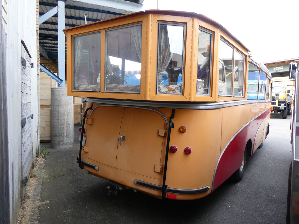 (262'059) - L�ssi, Oberembrach - ZH 31'643 U - Dennis/FHS (ex Leu, Schaffhausen) am 4. Mai 2024 in Attikon, Wegm�ller