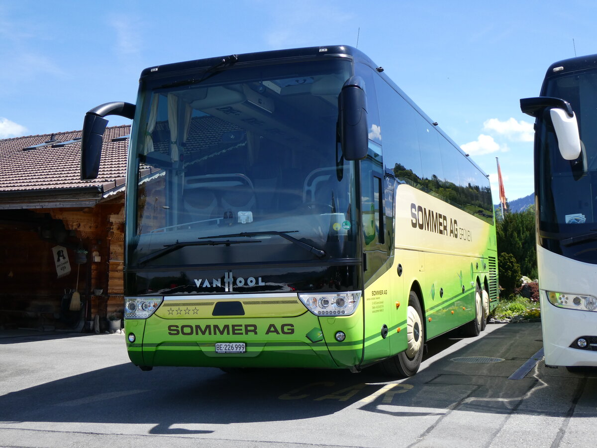 (262'358) - Sommer, Gr�nen - BE 226'999 - Van Hool am 14. Mai 2024 in Aeschiried, Chemih�tte