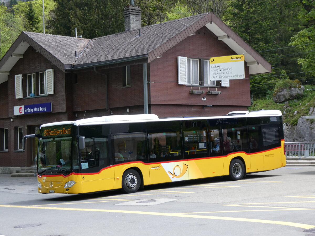 (262'728) - Fl�ck, Brienz - Nr. 7/BE 623'971/PID 11'527 - Mercedes am 18. Mai 2024 auf dem Br�nigpass 
