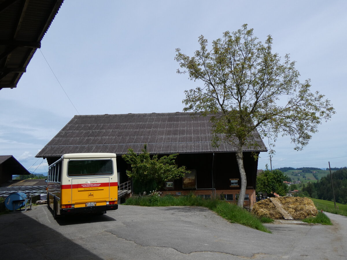 (263'183) - Kolb, Grasswil - Nr. 3/BE 93'915 - Saurer/R&J (ex Schmocker, Stechelberg Nr. 3/PID 2409; ex Schmocker, Stechelberg Nr. 1; ex Gertsch, Stechelberg Nr. 1) am 26. Mai 2024 in D�rrenroth, Horn