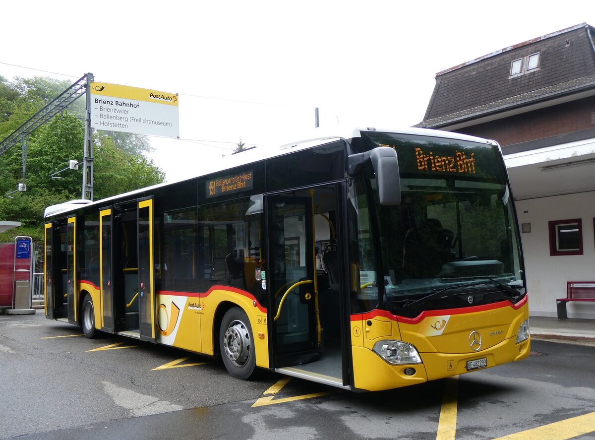 (263'203) - Fl�ck, Brienz - Nr. 1/BE 482'299/PID 11'682 - Mercedes (ex PostAuto Bern BE 403'166; ex PostAuto Bern BE 653'384) am 28. Mai 2024 auf dem Br�nigpass