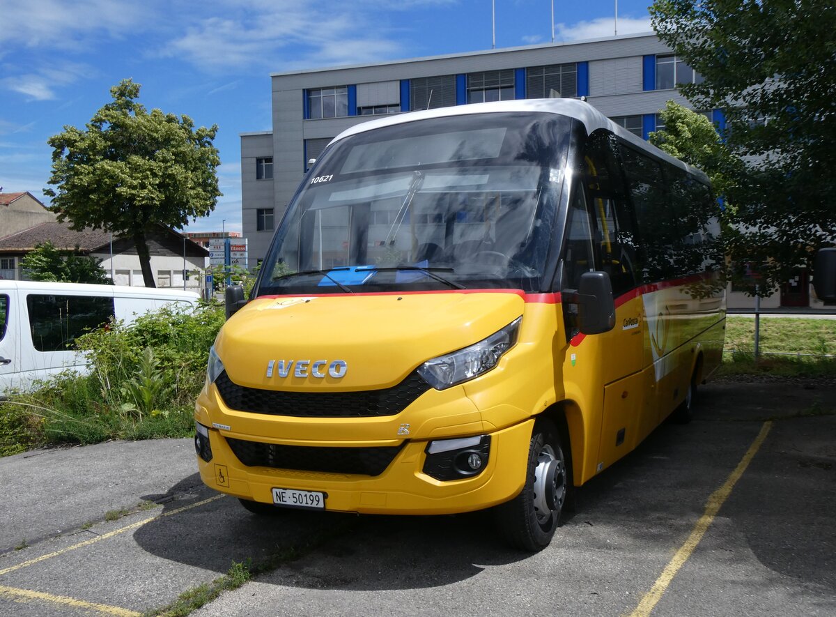 (263'754) - CarPostal Ouest - NE 50'199/PID 10'621 - Iveco/Rosero (ex VD 467'583) am 16. Juni 2024 in Yverdon, Garage