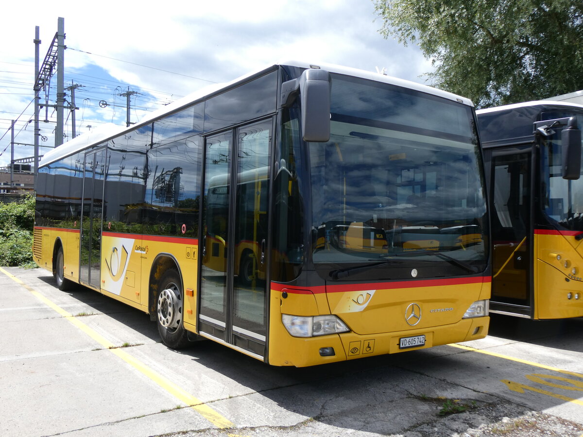 (263'763) - CarPostal Ouest - VD 605'742/PID 5509 - Mercedes (ex TSPG Saignel�gier) am 16. Juni 2024 in Yverdon, Garage