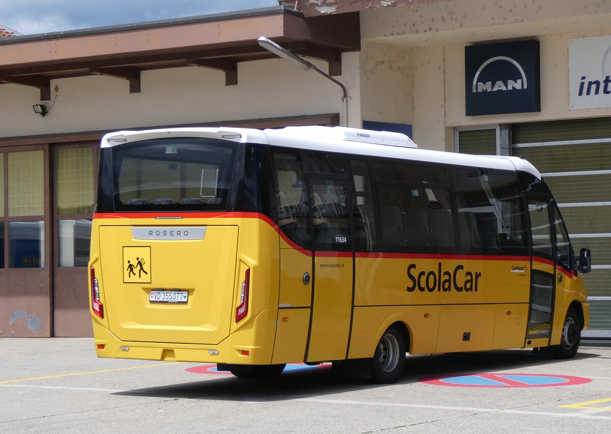 (263'769) - CarPostal Ouest - VD 355'077/PID 11'634 - Iveco/Rosero am 16. Juni 2024 in Yverdon, Garage