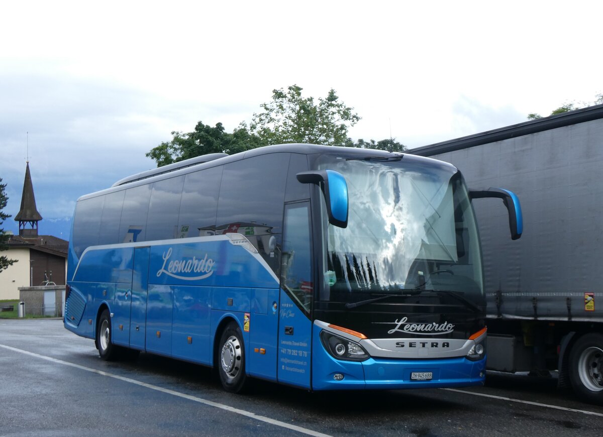 (263'932) - Leonardo, Unterengstringen - ZH 945'688 - Setra am 22. Juni 2024 in Rothenburg, Luzerner Rastst�tte