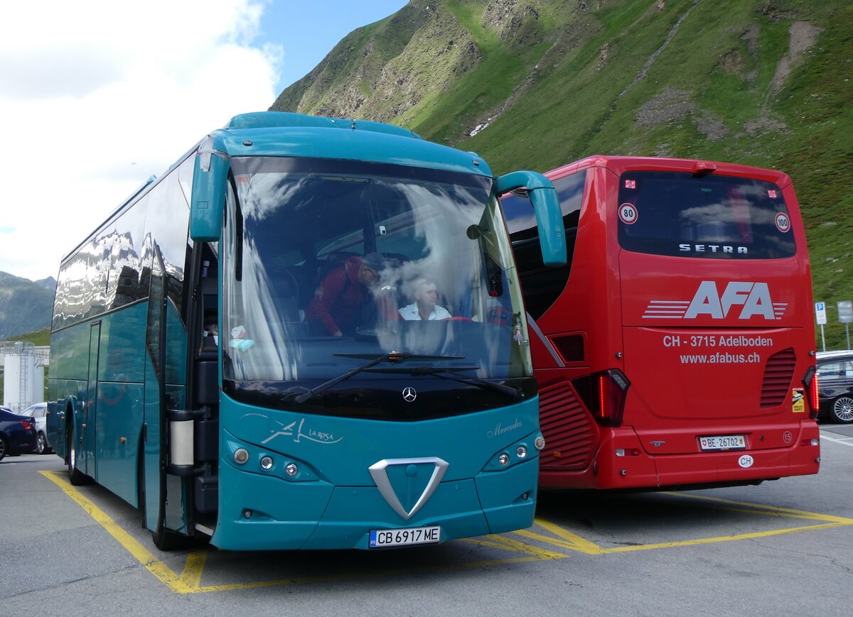 (264'277) - Aus Spanien: La Rosa, Marchena - CB 9617 ME - Mercedes/Noge am 2. Juli 2024 in Lukmanier, Passh�he (bulgarisches Kennzeichen)