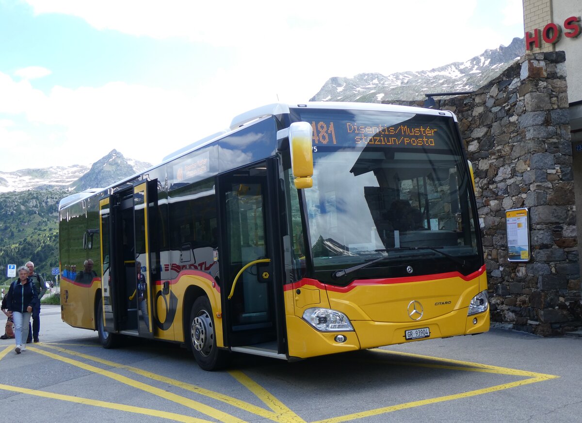(264'281) - Bundi, Disentis - GR 93'904/PID 12'075 - Mercedes am 2. Juli 2024 in Lukmanier, Passh�he