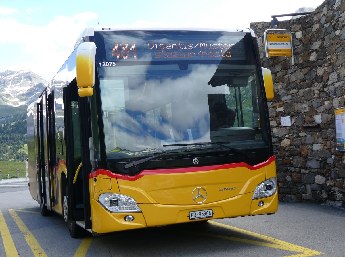 (264'282) - Bundi, Disentis - GR 93'904/PID 12'075 - Mercedes am 2. Juli 2024 in Lukmanier, Passh�he