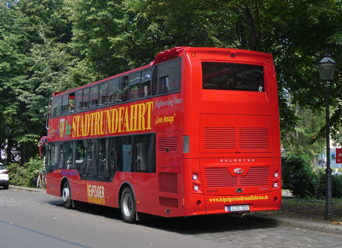 (264'467) - Leipziger Stadtrundfahrt, Leipzig - L-RL 208 - G�lery�z am 9. Juli 2024 beim Hauptbahnhof Leipzig