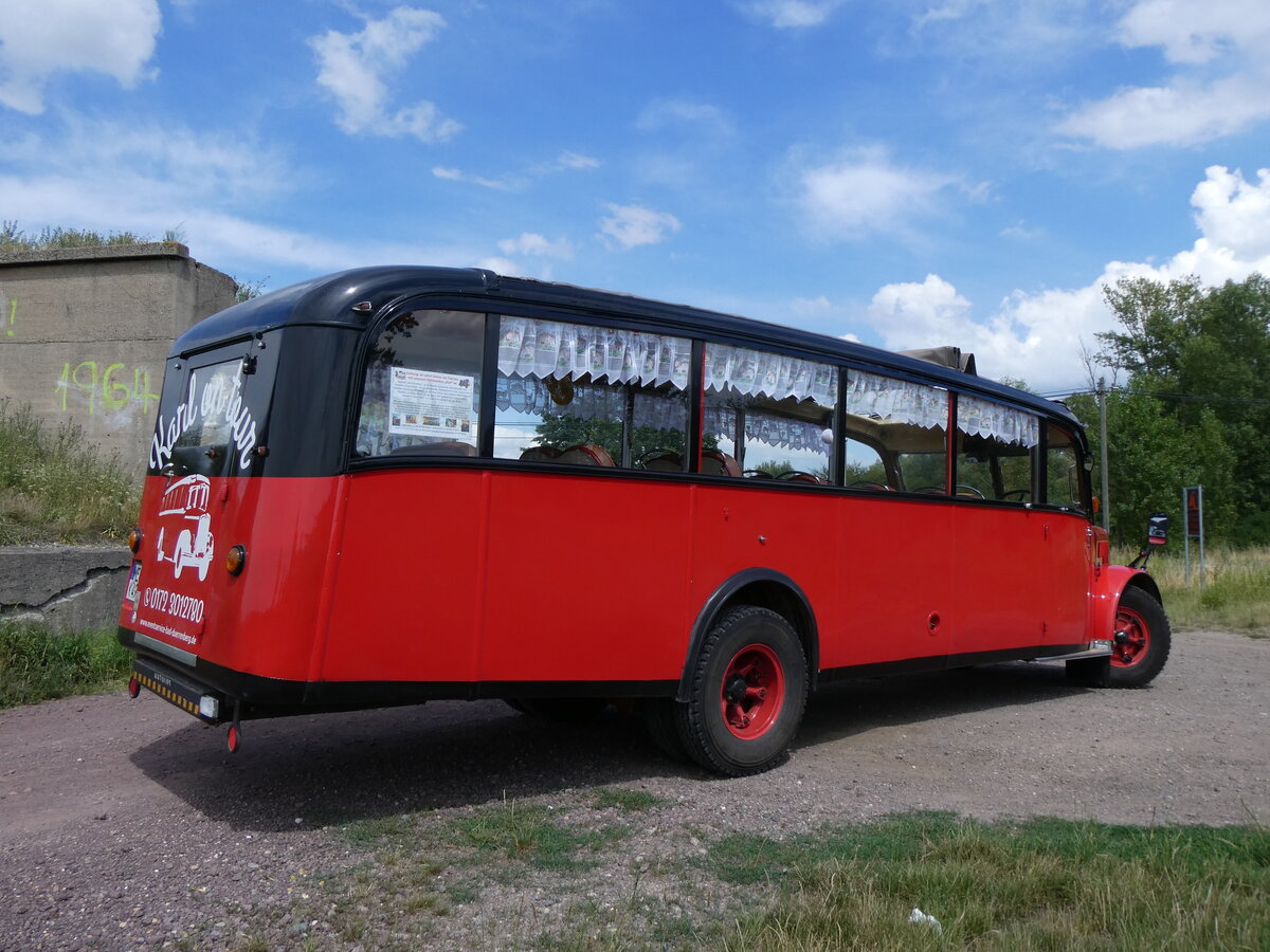 (264'616) - Raab, Bad D�rrenberg - MER-K 49H - Saurer/Saurer (ex VDZ/Landerlebniswelt, Bad D�rrenberg; ex Fankhauser, CH-Arzier; ex AFA Adelboden/CH Nr. 15; ex P 23'052; ex P 2076) am 10. Juli 2024 in Kreypau, Unvollendete Br�cke