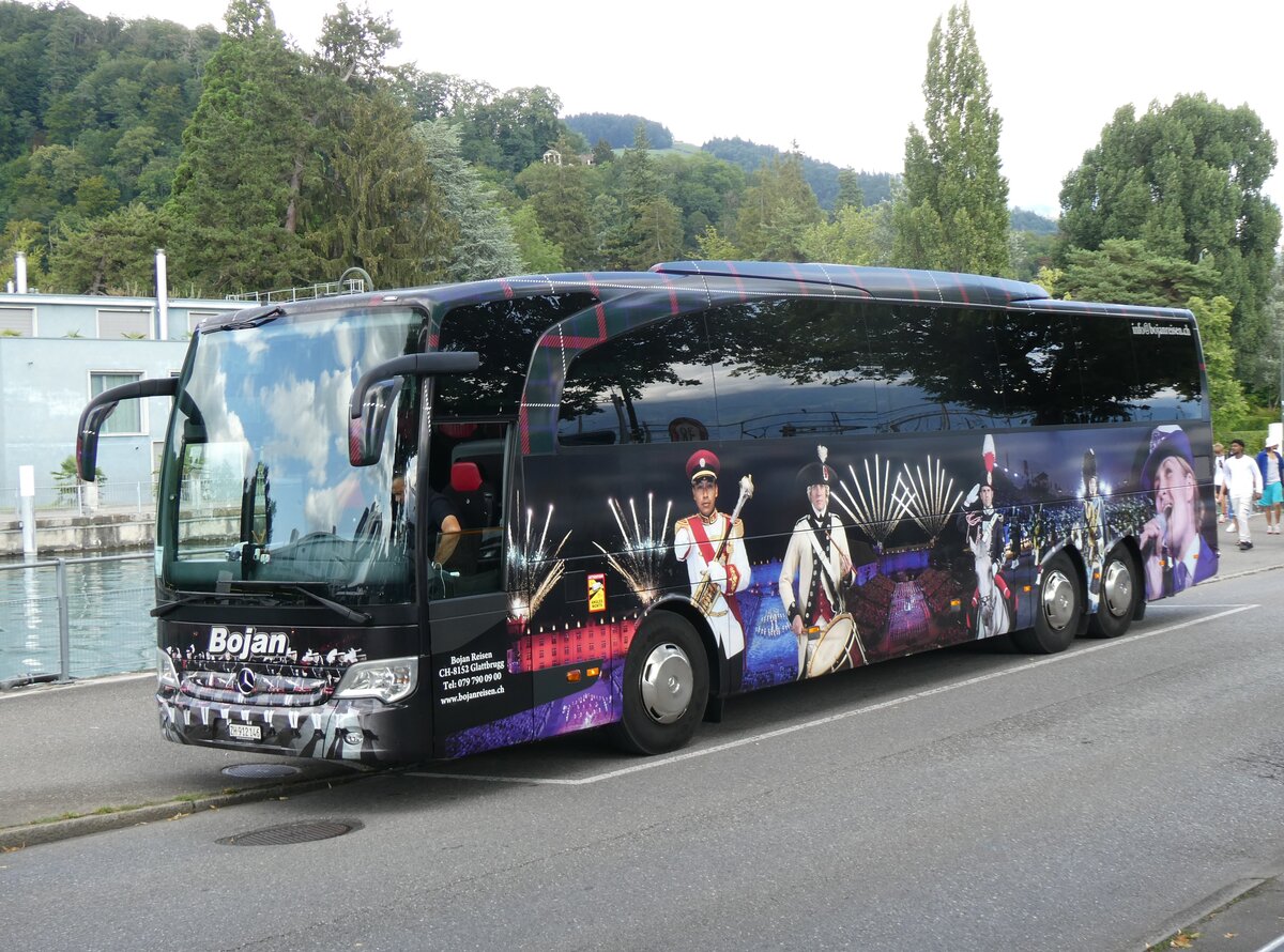 (264'984) - Bojan, Glattbrugg - ZH 912'146 - Mercedes (ex Horner, Tafers Nr. 3) am 24. Juli 2024 bei der Schiffl�ndte Thun