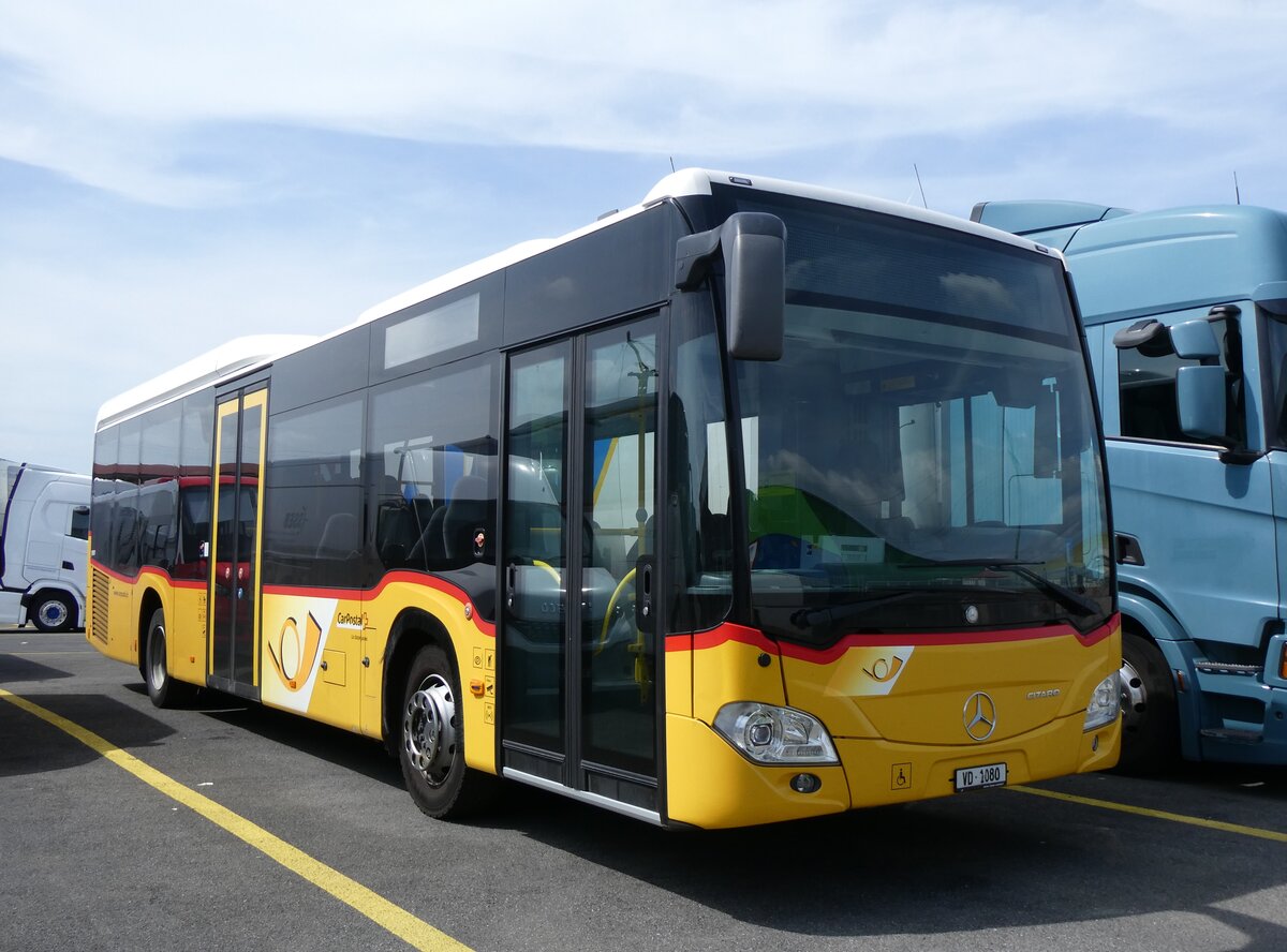 (265'416) - CarPostal Ouest - VD 1080/PID 10'901 - Mercedes (ex TPB, S�deilles) am 4. August 2024 in Kerzers, Interbus