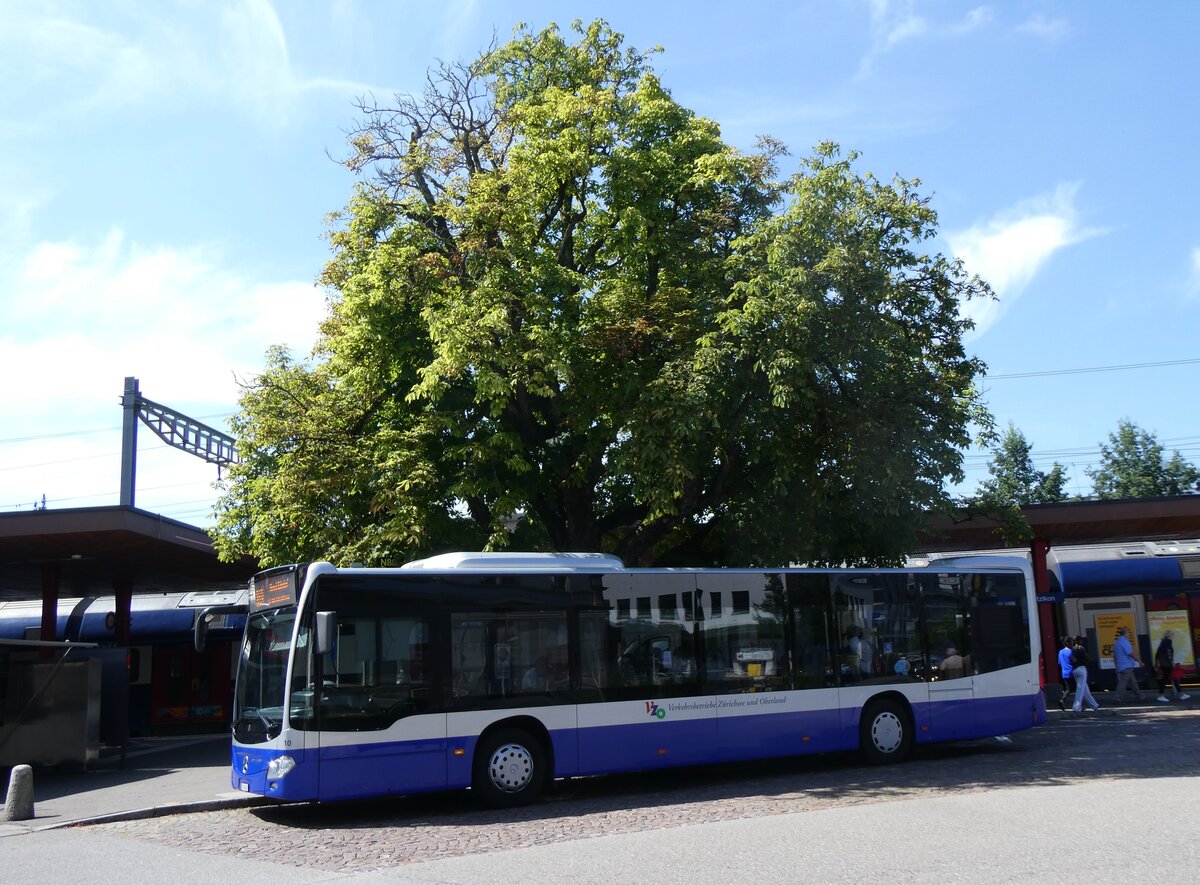 (265'657) - VZO Gr�ningen - Nr. 10/ZH 41'410 - Mercedes am 15. August 2024 beim Bahnhof Wetzikon