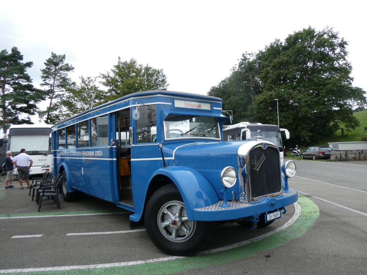 (265'814) - VBZ Z�rich (TMZ) - Nr. 9/ZH 5609 - Saurer/SWS (ex Bamert, Wollerau; ex BBA Aarau Nr. 1; ex VBZ Z�rich Nr. 209; ex VBZ Z�rich Nr. 9) am 17. August 2024 in Neuhausen, Langriet