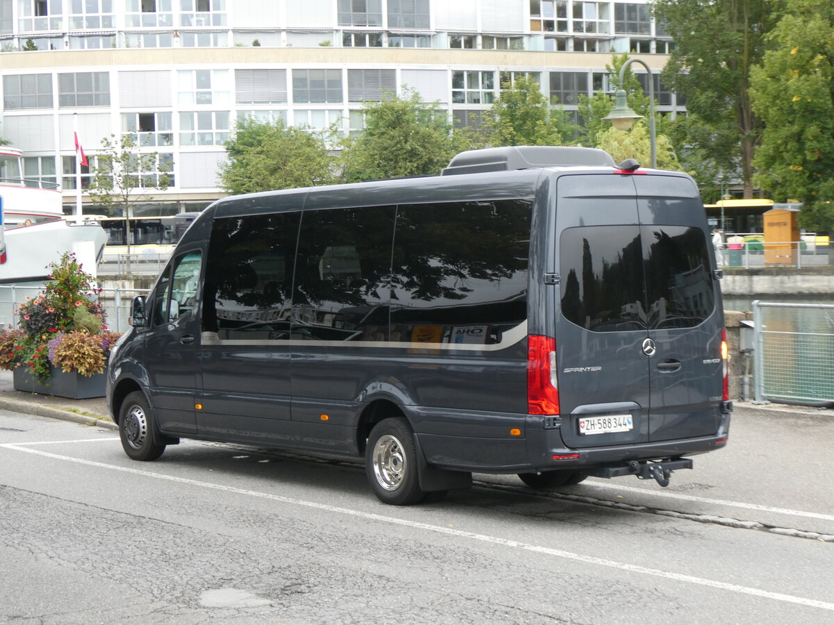 (266'131) - Jankovic, Adliswil - ZH 588'344 - Mercedes/ILESBUS am 25. August 2024 bei der Schiffl�ndte Thun