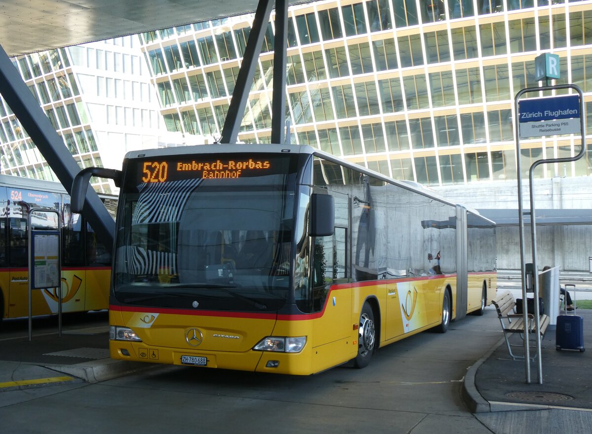 (266'276) - PostAuto Z�rich - Nr. 285/ZH 780'688/PID 5563 - Mercedes am 27. August 2024 in Z�rich-Flughafen