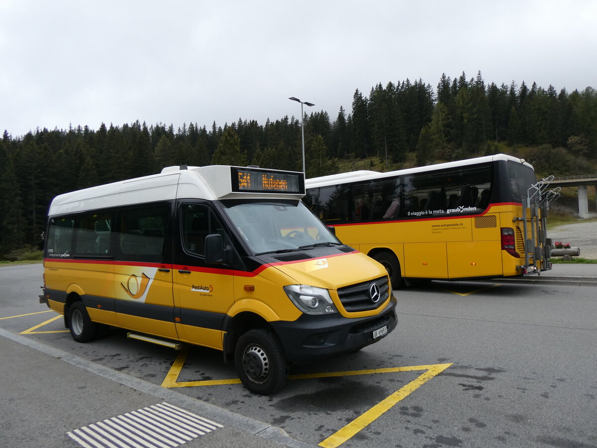 (267'535) - PostAuto Graub�nden - GR 69'693/PID 11'176 - Mercedes am 24. September 2024 in San Bernardino, Villaggio