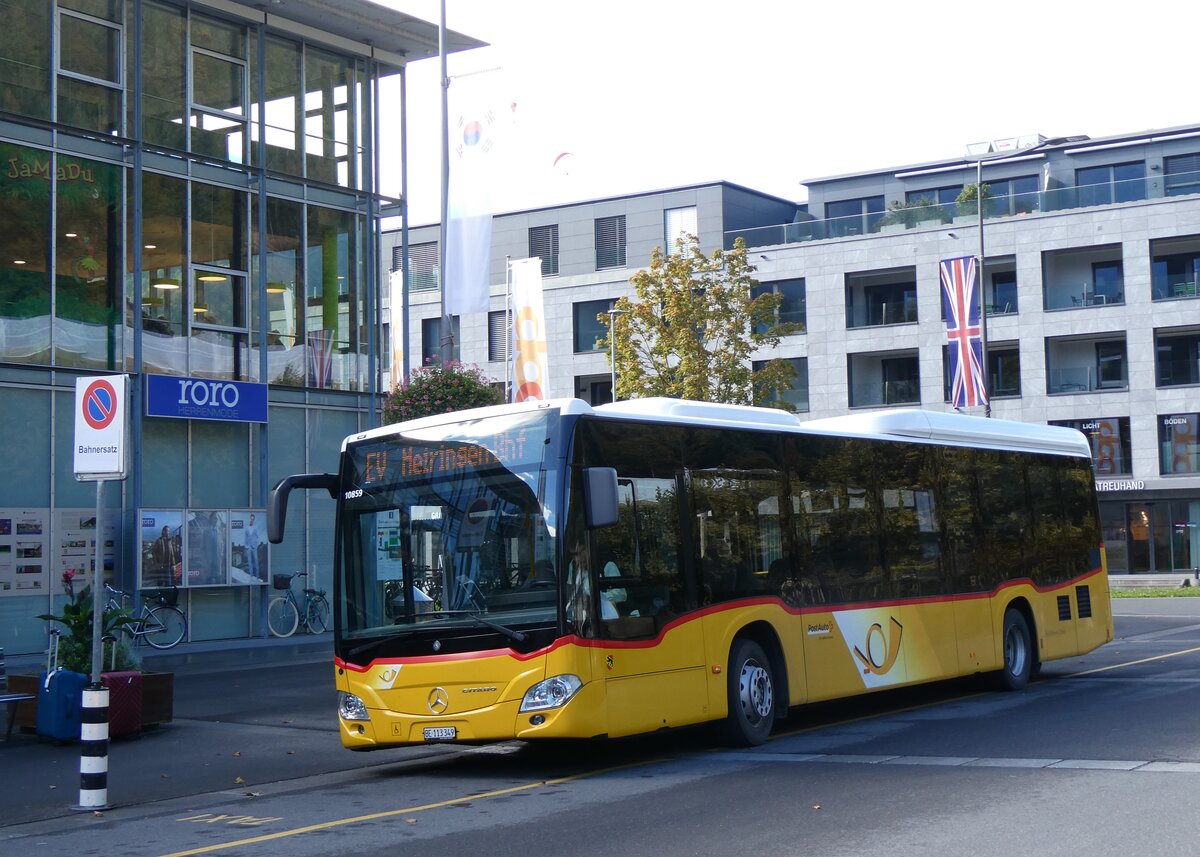 (267'807) - Fl�ck, Brienz - Nr. 5/BE 113'349/PID 10'859 - Mercedes am 7. Oktober 2024 beim Bahnhof Interlaken Ost