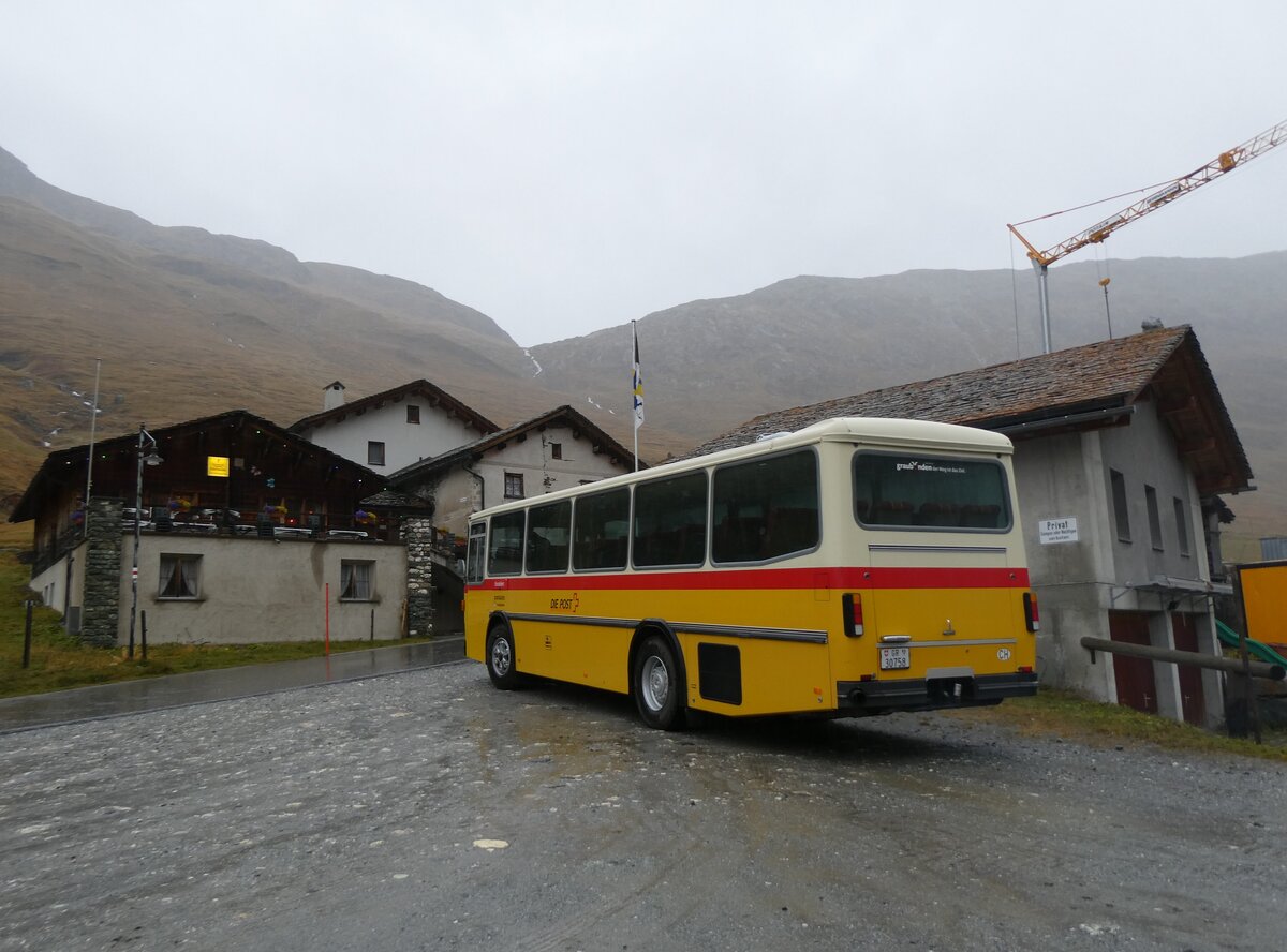 (267'869) - L�tscher, Haldenstein - GR 30'758 - Saurer/R&J (ex Dornbierer, Thal; ex FRAM Drachten/NL Nr. 24; ex PostAuto Graub�nden PID 2870; ex P 24'367) am 8. Oktober 2024 in Juf