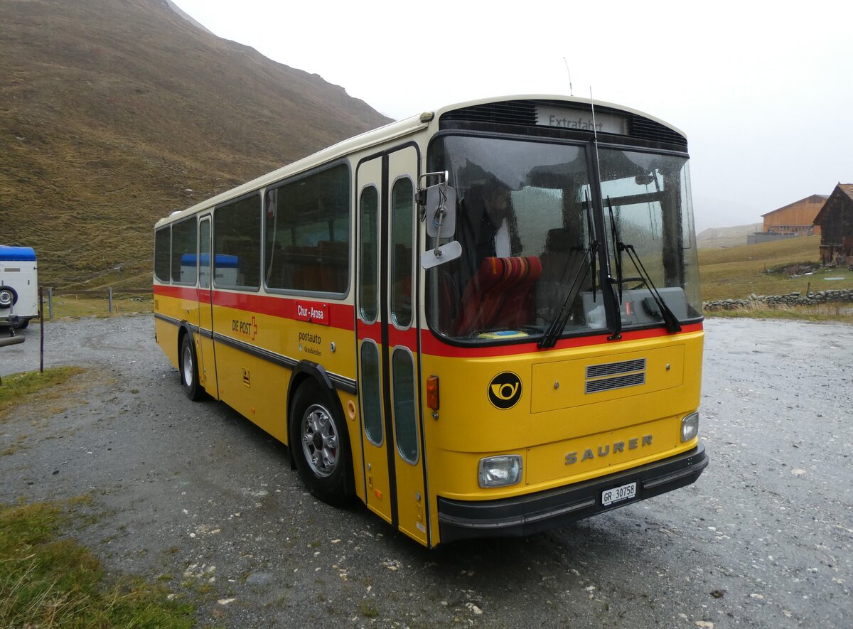 (267'872) - L�tscher, Haldenstein - GR 30'758 - Saurer/R&J (ex Dornbierer, Thal; ex FRAM Drachten/NL Nr. 24; ex PostAuto Graub�nden PID 2870; ex P 24'367) am 8. Oktober 2024 in Juf