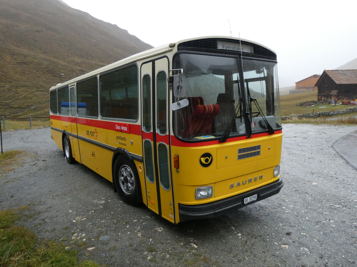 (267'875) - L�tscher, Haldenstein - GR 30'758 - Saurer/R&J (ex Dornbierer, Thal; ex FRAM Drachten/NL Nr. 24; ex PostAuto Graub�nden PID 2870; ex P 24'367) am 8. Oktober 2024 in Juf