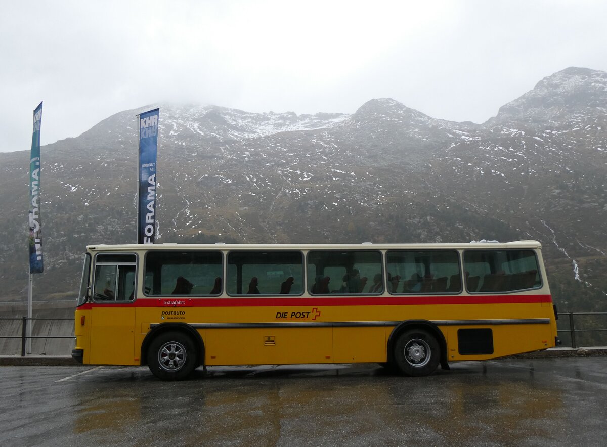 (267'896) - L�tscher, Haldenstein - GR 30'758 - Saurer/R&J (ex Dornbierer, Thal; ex FRAM Drachten/NL Nr. 24; ex PostAuto Graub�nden PID 2870; ex P 24'367) am 8. Oktober 2024 in Ferrera, Lago di Lei