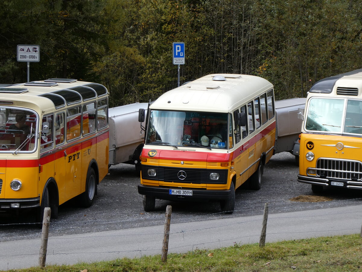 (268'050) - Aus Deutschland: Hahn, M�nchen - Nr. 6/M-MB 309H - Mercedes (ex M�ller, CH-Ennetmoos Nr. 6; ex Portenier, CH-Adelboden Nr. 6/PID 492; ex Geiger, CH-Adelboden Nr. 6) am 12. Oktober 2024 in Kiental, Tschingelsee