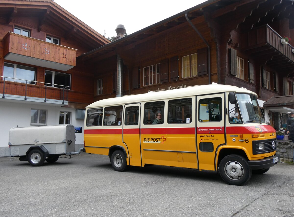 (268'069) - Aus Deutschland: Hahn, M�nchen - Nr. 6/M-MB 309H - Mercedes (ex M�ller, CH-Ennetmoos Nr. 6; ex Portenier, CH-Adelboden Nr. 6/PID 492; ex Geiger, CH-Adelboden Nr. 6) am 12. Oktober 2024 auf der Griesalp