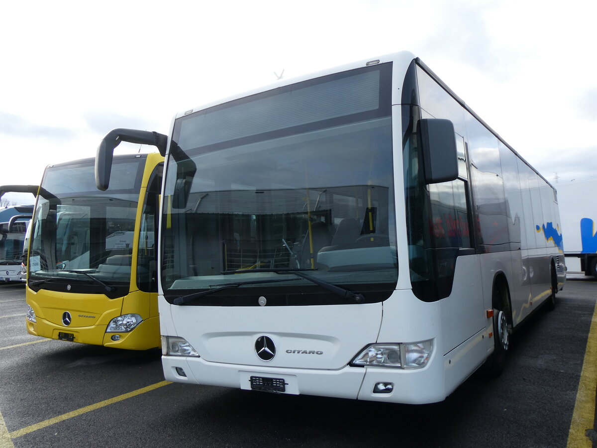 (269'865) - Interbus, Kerzers - Mercedes (ex Voegtlin-Meyer, Brugg Nr. 120/PID 4756; ex Knecht, Windisch Nr. 72) am 15. Dezember 2024 in Kerzers, Interbus
