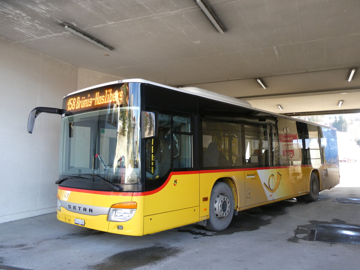 (269'951) - Fl�ck, Brienz - Nr. 8/BE 643'926/PID 5682 - Setra am 17. Dezember 2024 in Reuti-Hasliberg, Garage