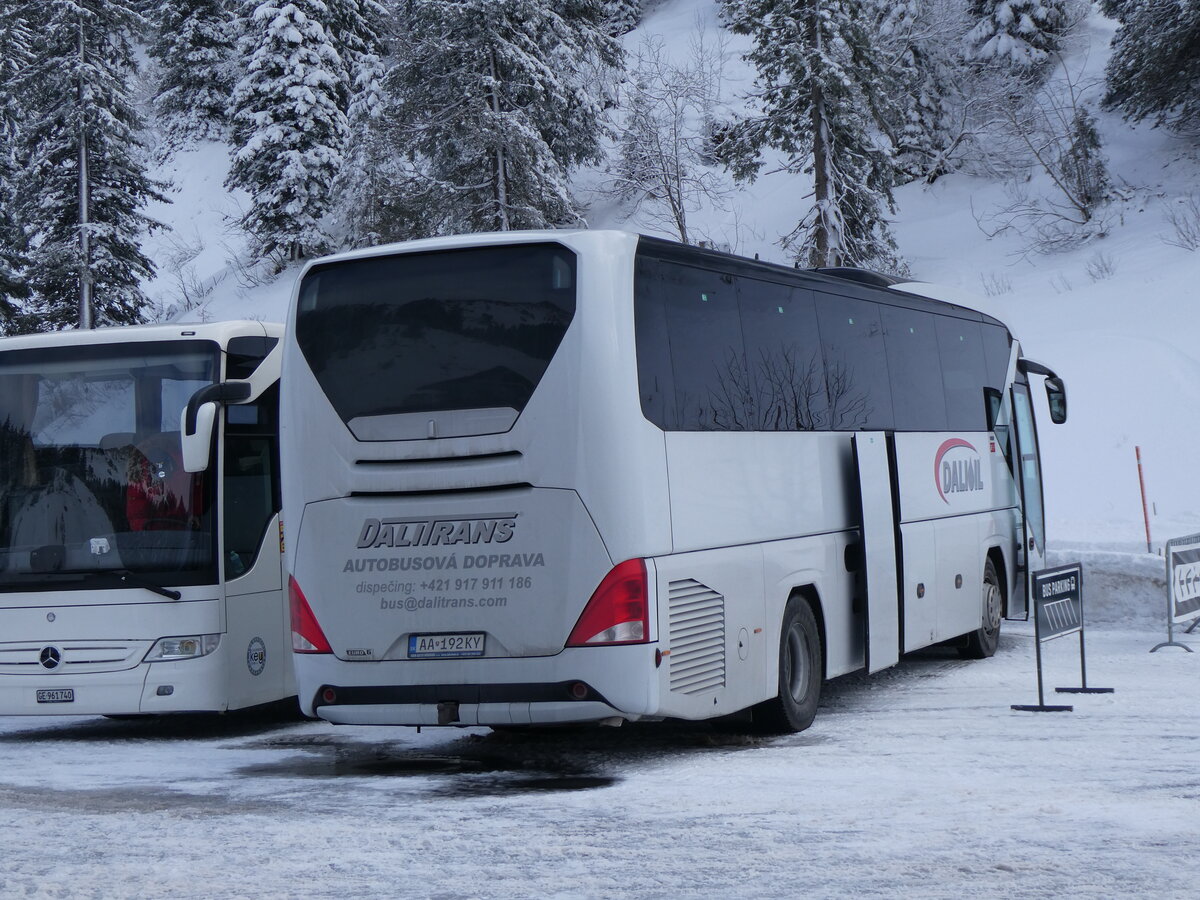 (270'079) - Aus der Slowakei: DALITRANS, Vel'k� Bierovce - AA-192KY - Neoplan am 21. Dezember 2024 in Col du Pillon, Glacier 3000
