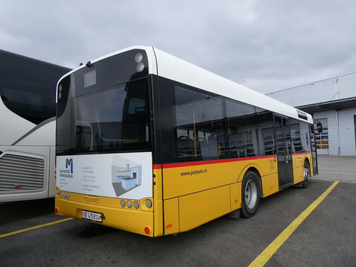 (272'553) - PostAuto Bern - Nr. 7/BE 435'814/PID 5576 - Solaris (ex Lengacher, Wichtrach Nr. 4) am 1. M�rz 2025 in Kerzers, Interbus