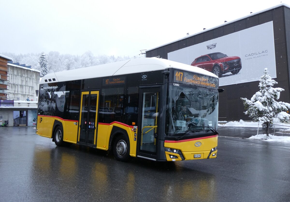 (272'873) - PostAuto Graub�nden - GR 162'994/PID 12'082 - eSolaris am 14. M�rz 2025 in Flims, Bergbahnen