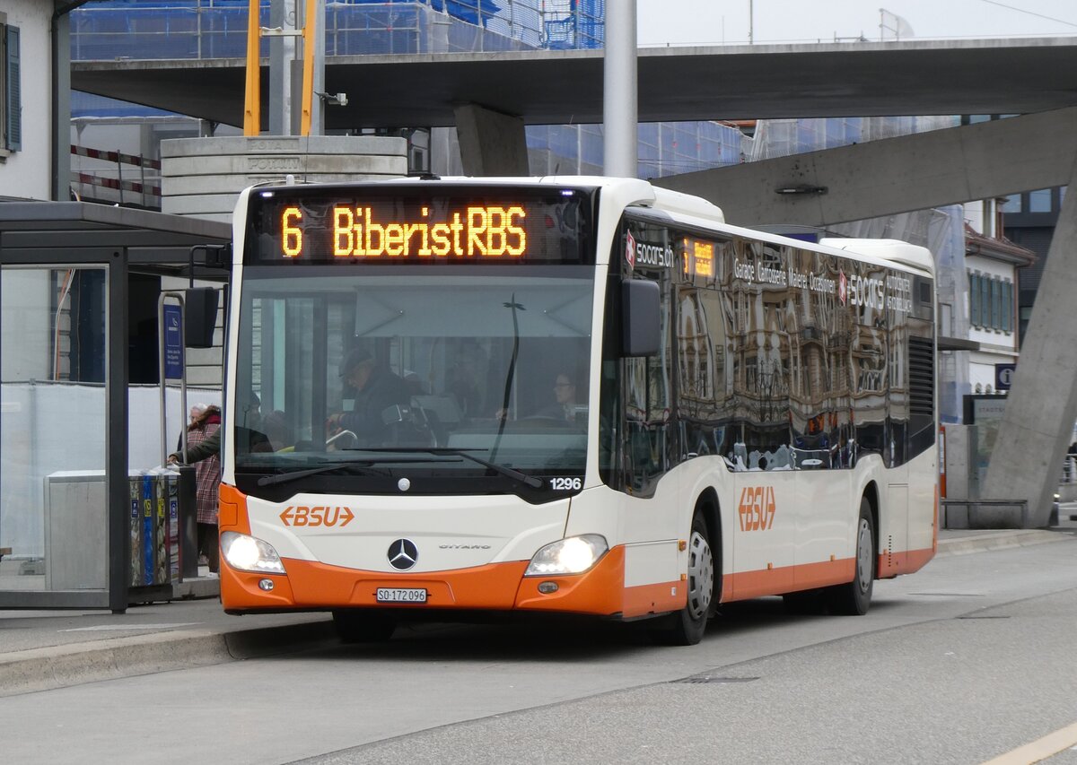 (273'013) - BSU Solothurn - Nr. 1296/SO 172'096 - Mercedes (ex Nr. 96) am 15. M�rz 2025 beim Hauptbahnhof Solothurn