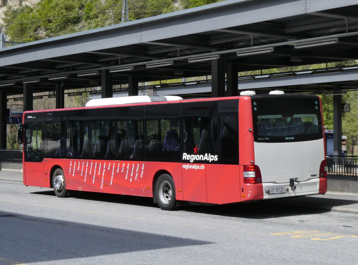 (273'998) - Ruffiner, Turtmann - VS 95'740 - MAN am 14. April 2025 beim Bahnhof Leuk