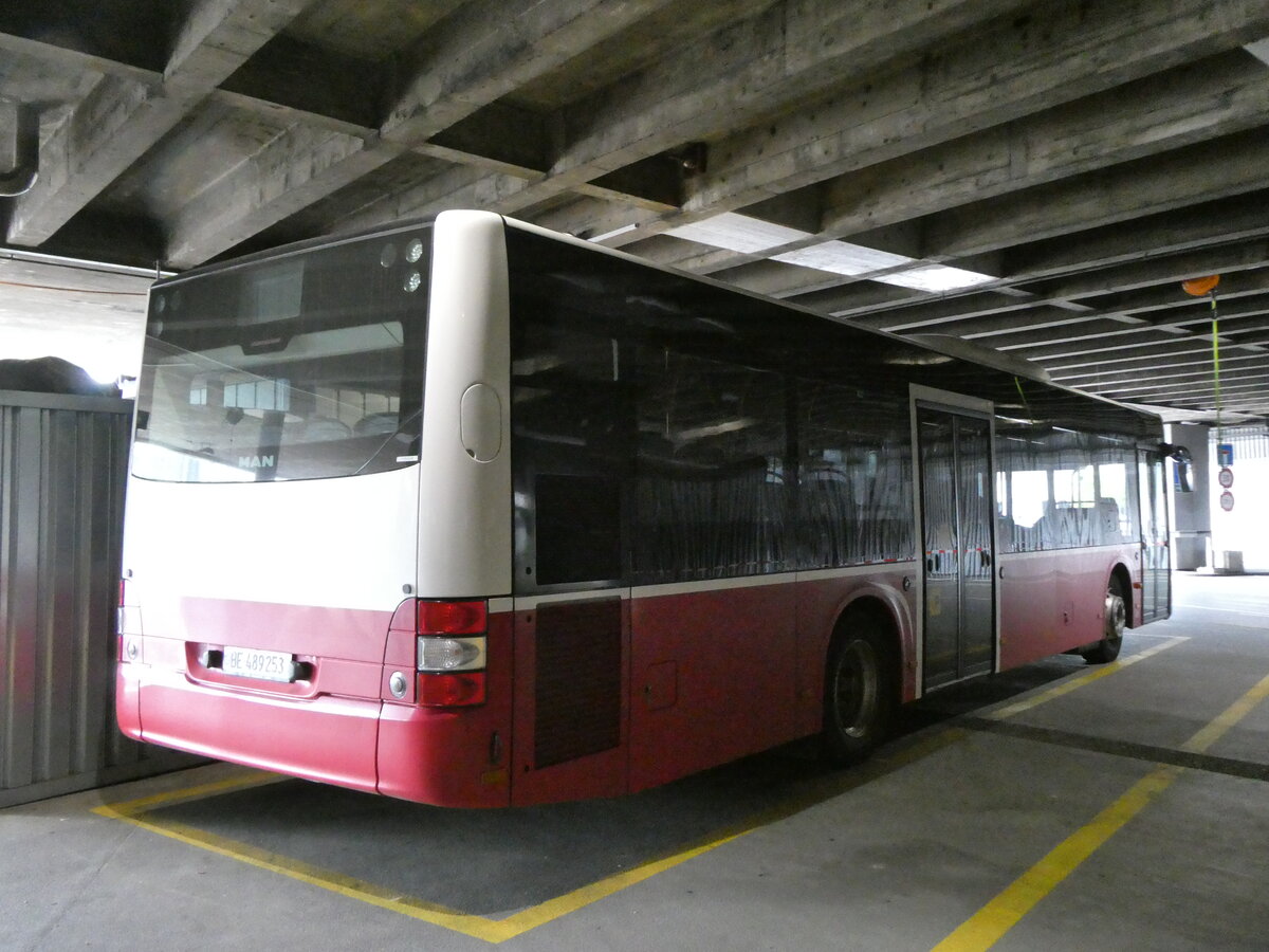 (274'190) - PostAuto Bern - BE 489'253/PID 12'334 - MAN (ex BE 535'079; ex Dr. Richard, A-Wien Nr. 1420) am 26. April 2025 in Bern, Postautostation