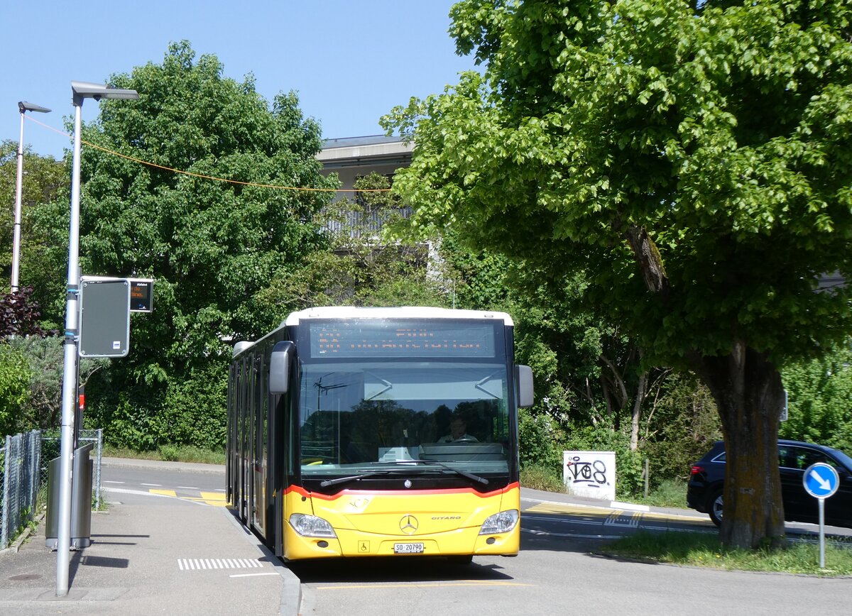 (274'430) - Schumacher, Metzerlen - Nr. 2/SO 20'790/PID 10'558 - Mercedes am 2. Mai 2025 beim Bahnhof Aesch