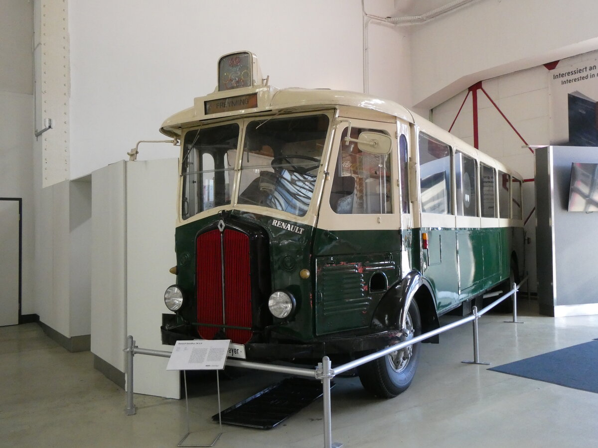 (275'459) - Aus Frankreich: RATP Paris - Renault am 12. Mai 2025 in Speyer, Technik-Museum