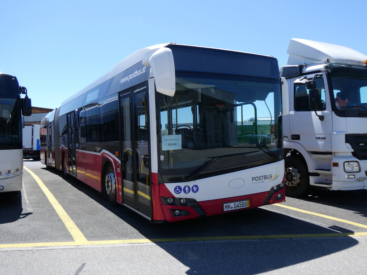 (276'063) - Aus Oesterreich: PostBus - MN 04'588 (BD 15'717) - Solaris am 30. Mai 2025 in Kerzers, Interbus (deutsches Kennzeichen)