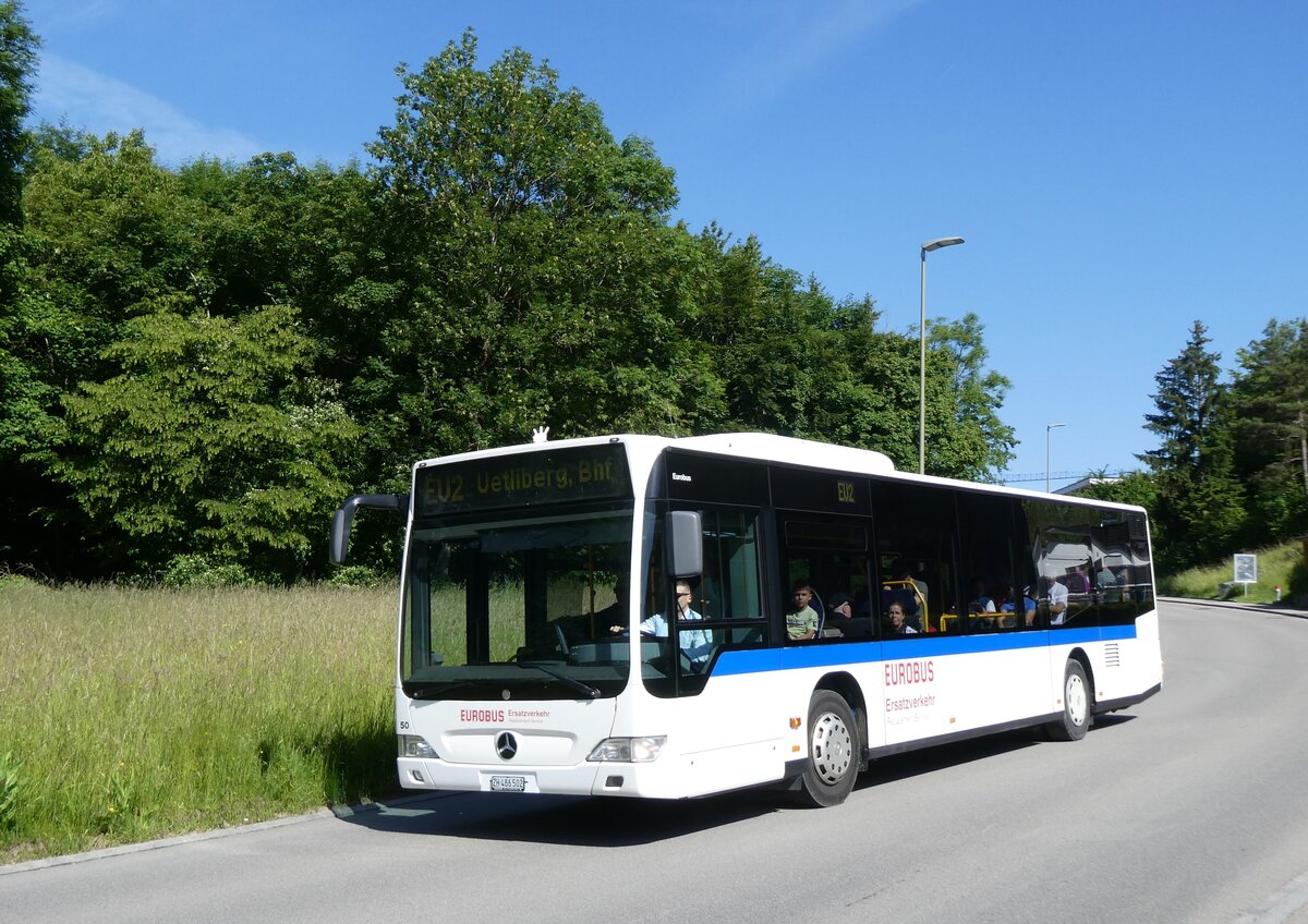(276'094) - Welti-Furrer, Bassersdorf - Nr. 50/ZH 486'502 - Mercedes (ex Maag, Kloten Nr. 45) am 31. Mai 2025 in Ringlikon, Langwis