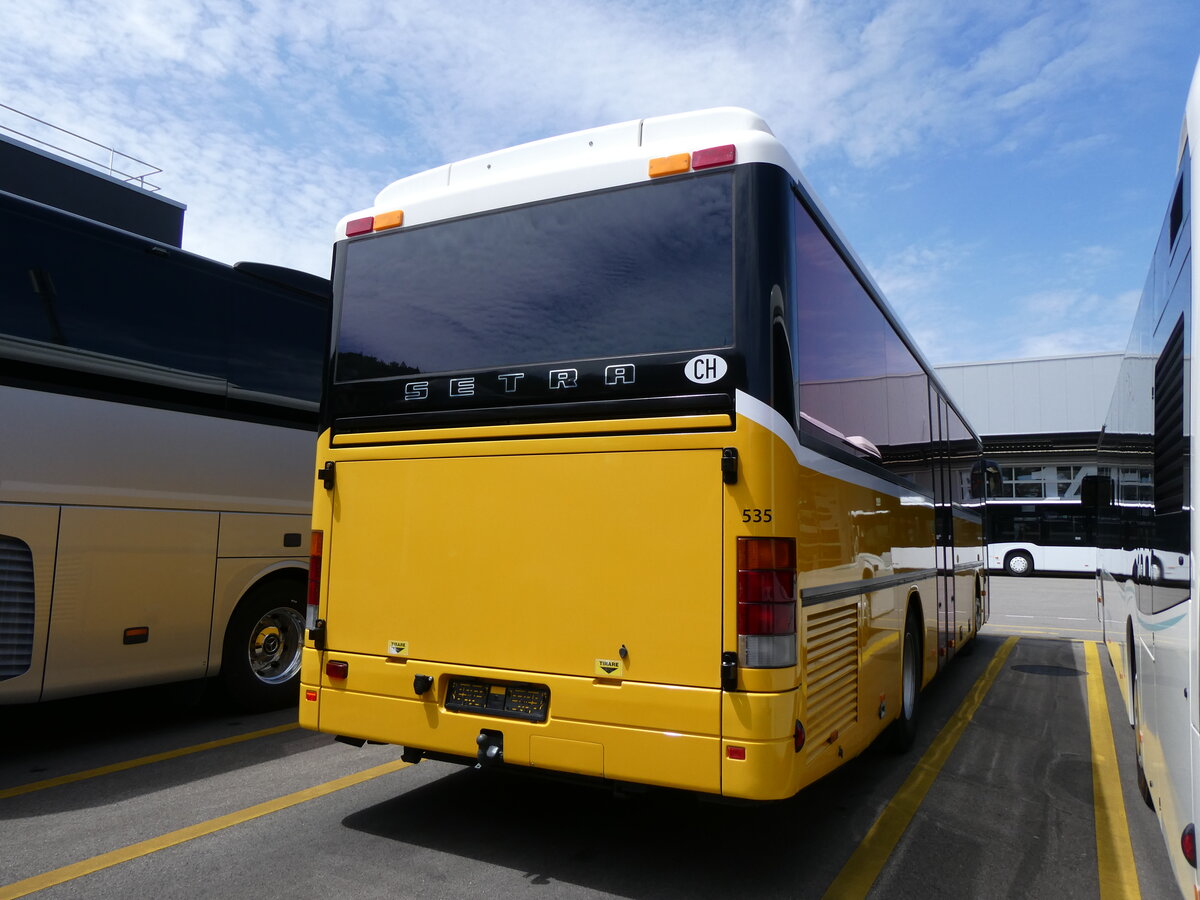 (276'131) - Laut-Hell-Visuell, Baar - Nr. 56 - Setra (ex Autopostale, Muggio Nr. 535/PID 4099; ex AutoPostale Ticino Nr. 535; ex Marchetti, Airolo Nr. 3) am 31. Mai 2025 in Winterthur, Daimler Buses