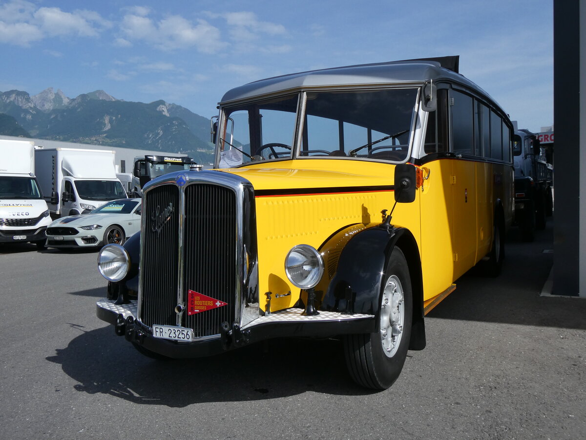 (276'608) - Schmutz, Vaulruz - FR 23'256 - Saurer/Saurer (ex Nestl�; ex P 23'019; ex P 2044) am 14. Juni 2025 in Aigle, Kolly SA