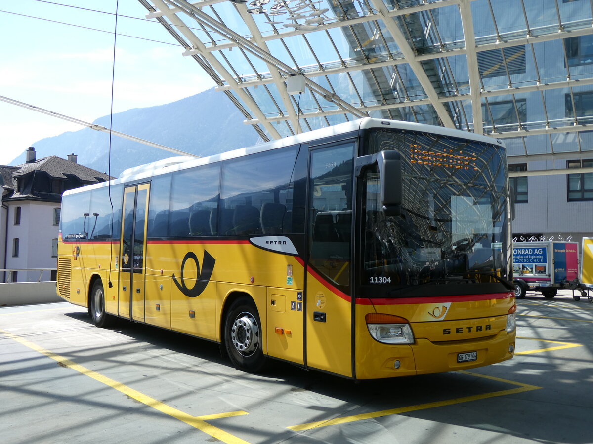(276'929) - PostAuto Graub�nden - GR 179'704/PID 11'304 - Setra am 18. Juni 2025 in Chur, Postautostation
