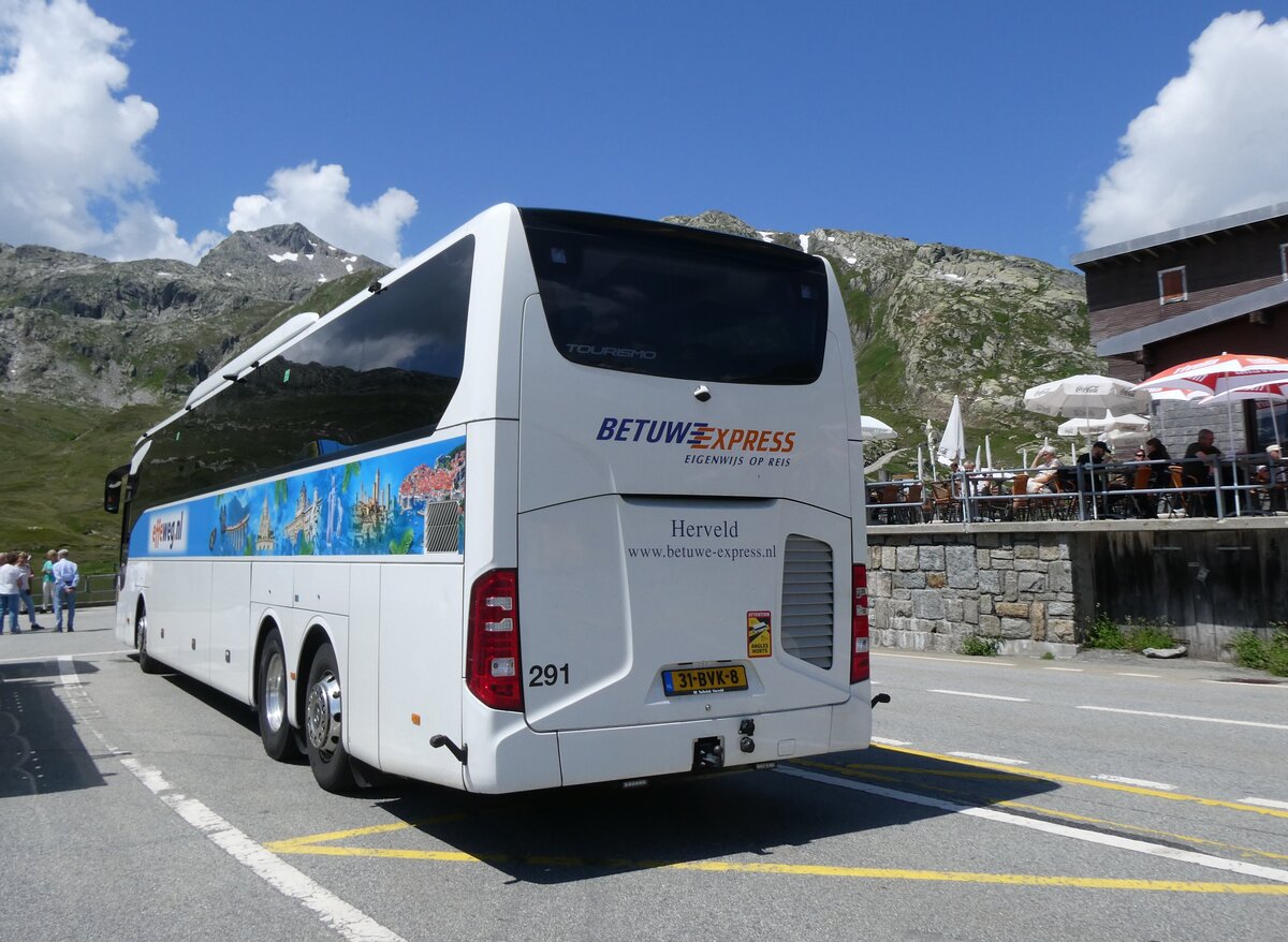 (277'430) - Aus Holland: Betuwe Express, Herveld - Nr. 291/31-BVK-8 - Mercedes am 1. Juli 2025 in Grimsel, Passh�he