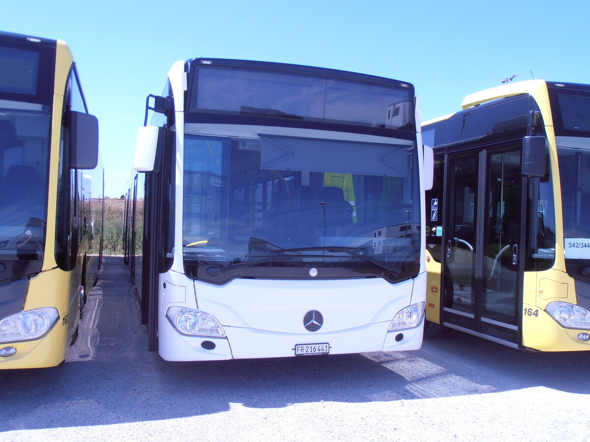 (277'805) - Intertours, Domdidier - Nr. 441/FR 216'441 - Mercedes (ex Sales-Lentz, L-Bacharage Nr. 612; ex Demy Cars, L-Keispelt Nr. 612) am 12. Juli 2025 in Domdidier, Garage