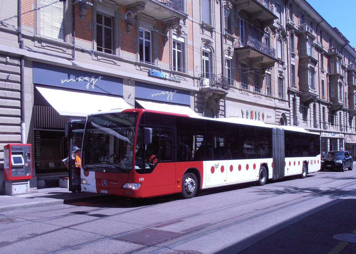 (277'822) - TPF Fribourg - Nr. 153/FR 300'227 - Mercedes am 12. Juli 2025 beim Bahnhof Bern