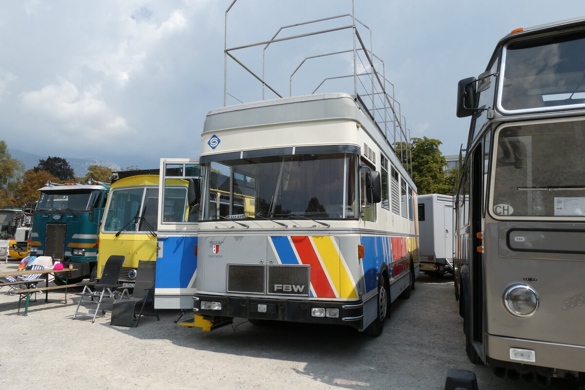 (279'011) - Erni, Rapperswil - SG 501'015 - FBW/Geser (ex Schmid, Abtwil; ex SUVA, Luzern) am 16. August 2025 in Solothurn, Baseltor