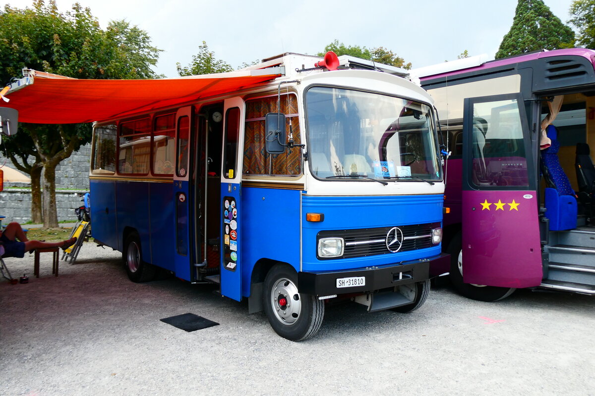 (279'090) - Niederer P., Langwiesen - SH 31'810 - Mercedes/R&J (ex Stoll, Wilchingen) am 16. August 2025 in Solothurn, Baseltor