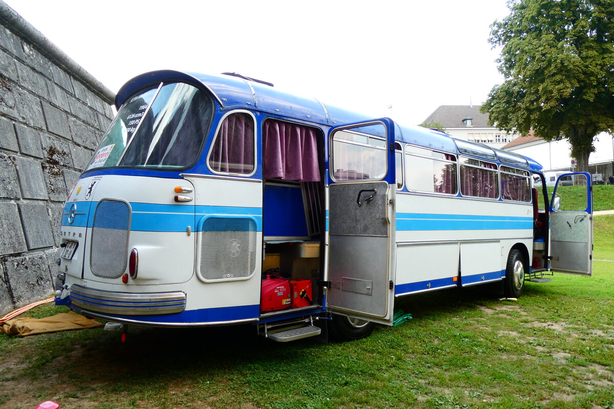 (279'109) - Niederer, Grub - AR 32 U - Setra am 16. August 2025 in Solothurn, Baeltor
